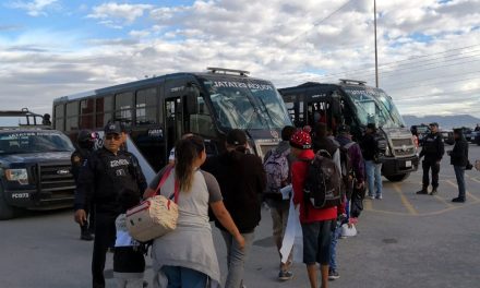 REGRESAN MILES DE MIGRANTES A LAS FRONTERAS MEXICANAS