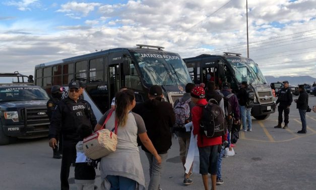 REGRESAN MILES DE MIGRANTES A LAS FRONTERAS MEXICANAS