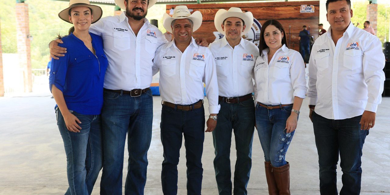 CELEBRA VÍCTOR FUENTES EL 326 ANIVERSARIO DE SABINAS HIDALGO