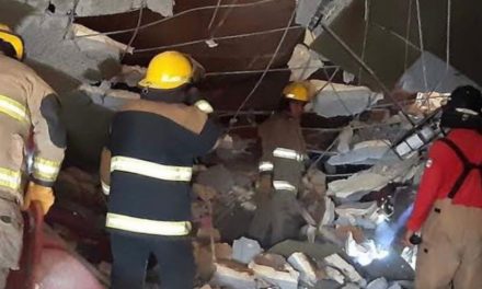 SE CAE AUDITORIO EN TABASCO