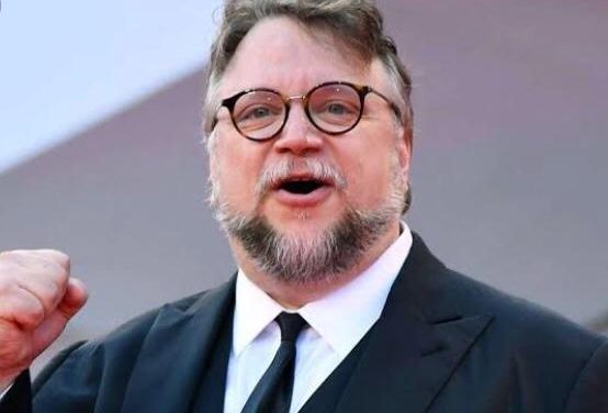 POR FIN DEVELARÁ DEL TORO SU ESTRELLA EN HOLLYWOOD