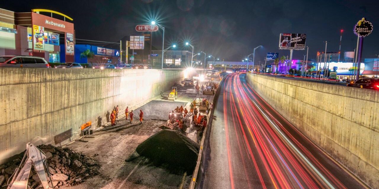 CONTINÚAN TRABAJOS DE BACHEO