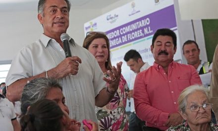 BRONCO HACE ENTREGA DE OBRA SOCIAL EN CIÉNEGA DE FLORES