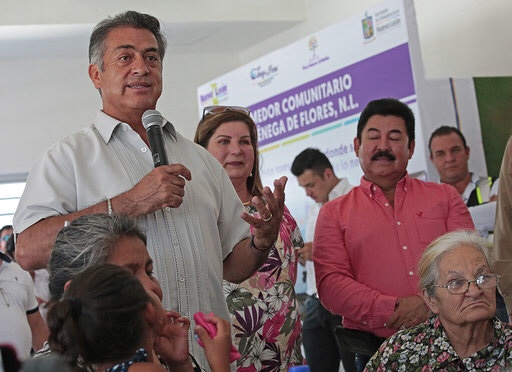 BRONCO HACE ENTREGA DE OBRA SOCIAL EN CIÉNEGA DE FLORES