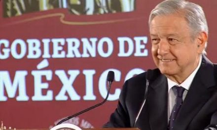 SE REÚNE PRESIDENTE CON LOS 10 HOMBRES MÁS RICOS DEL PAÍS