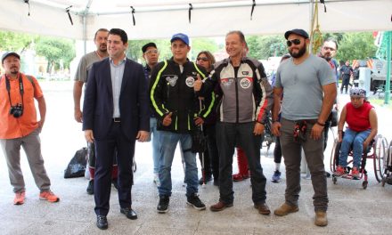 RECIBE MONTERREY A MOTOCICLISTAS DE LA RODADA SIN LÍMITES