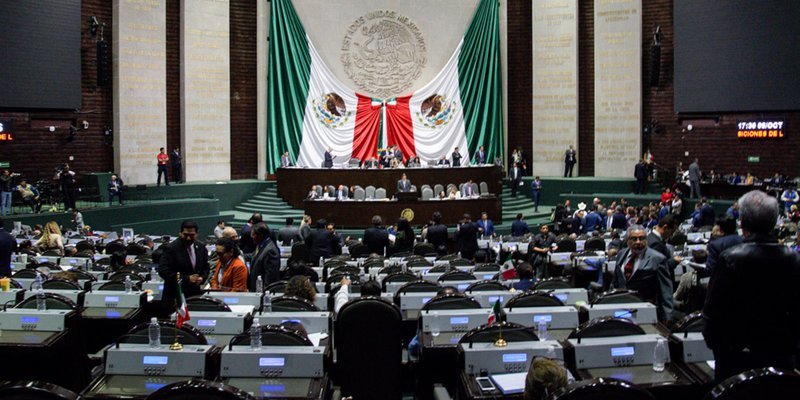 SE VAN A SEDE ALTERNA. SAN LÁZARO SIGUE TOMADO