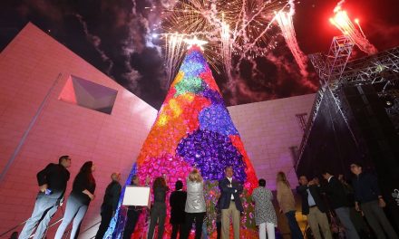 ENCIENDE 3 MUSEOS PINO NAVIDEÑO EN NUEVO LEÓN.