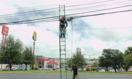 RETIRAN 120 KILÓMETROS DE CABLE EN MONTERREY