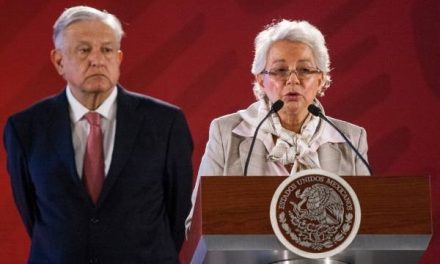 DEFIENDE CORDERO A AMLO DE ATAQUES EN REDES