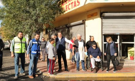 ADRIÁN DE LA GARZA SUPERVISA RECARPETEO EN EL MUNICIPIO