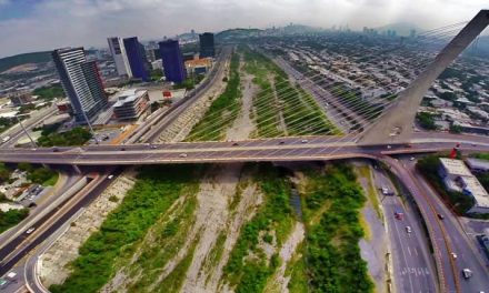 ARRANCA CONSTRUCCIÓN DE VIADUCTO EN EL RÍO SANTA CATARINA