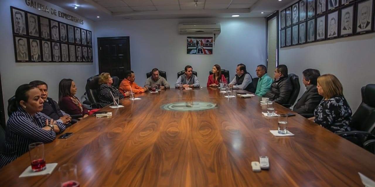 PEDRO PABLO TREVIÑO SOSTUVO UNA REUNIÓN CON LOS SECRETARIOS DE CDE