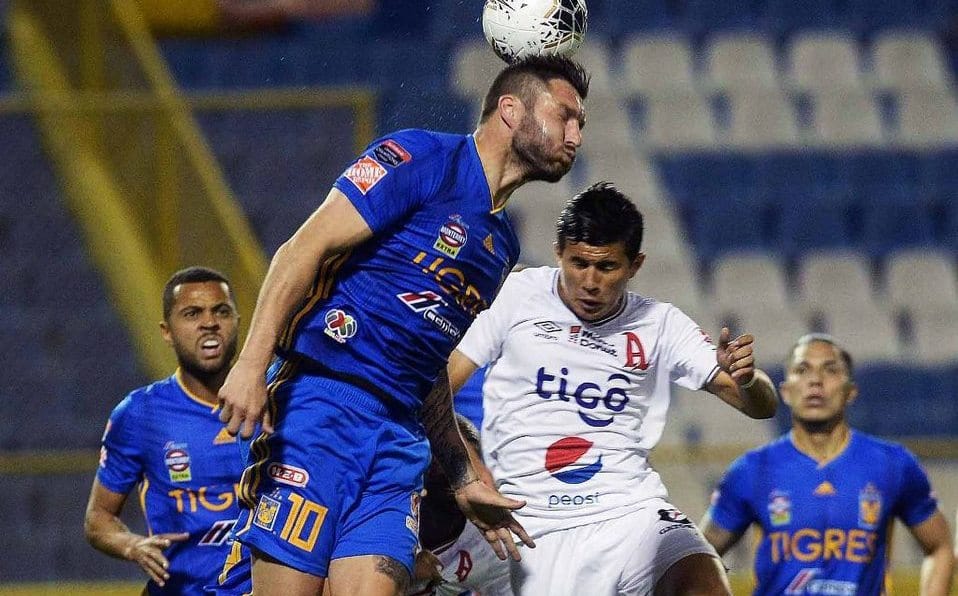 VERGÜENZA INTERNACIONAL, TIGRES CAE ANTE EL ALIANZA