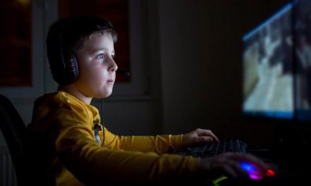 OMS RECOMIENDA QUE NIÑOS JUEGUEN VIDEOJUEGOS POR SU SALUD MENTAL