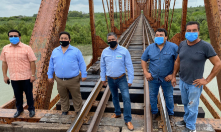 VÍCTOR FUENTES SOLÍS DENUNCIA EL MAL ESTADO DE UN PUENTE FERROVIARIO EN CADEREYTA.