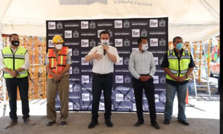 ADRIÁN DE LA GARZA SE HACE PRESENTE Y SUPERVISA LA CONSTRUCCIÓN DEL PUENTE VEHICULAR EN AVENIDA LEONES