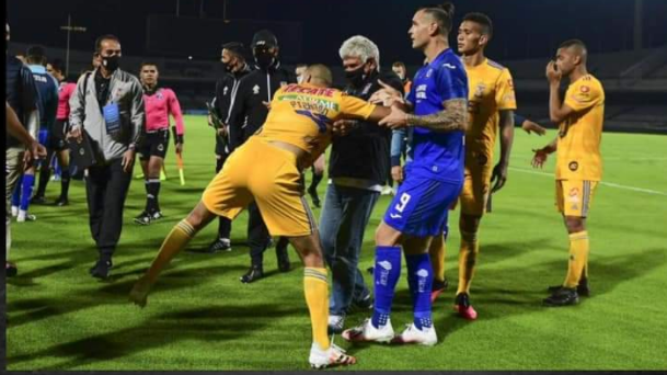 “CRUZAZULEADA” PERMITE PASAR AL CRUZ AZUL A FINAL DE COPA GNP; AL FINAL SIBOLDI Y PIZARRO A PUNTO DE LOS GOLPES