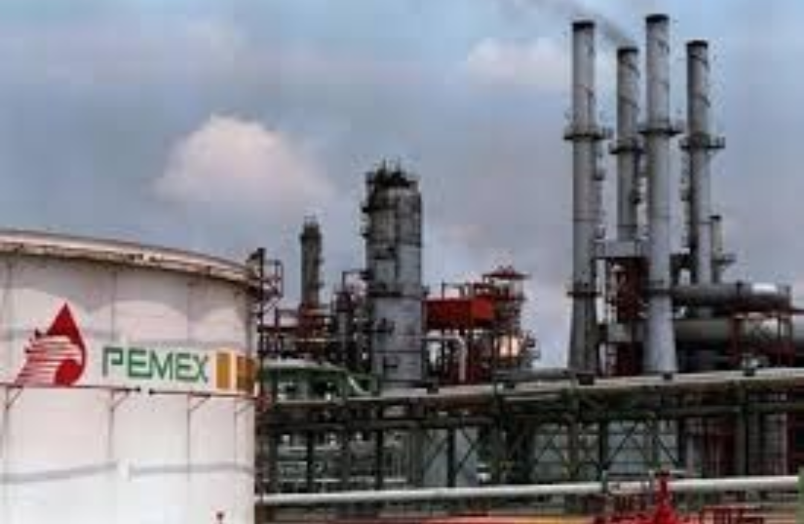 CAPTAN GASES ALTAMENTE CONTAMINANTES EN LA PLANTA DE REFINERÍA PEMEX EN CADEREYTA