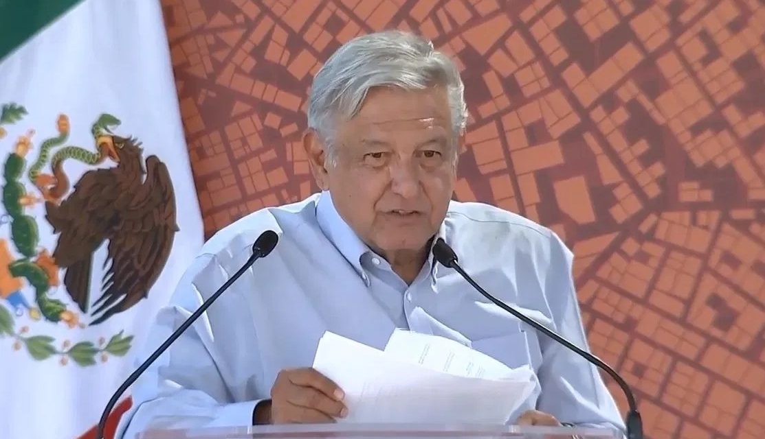 REITERA AMLO QUE LA ESTRATEGIA CON EL COVID-19 ESTÁ FUNCIONANDO Y ‘’SE HA APLANDO LA CURVA’’