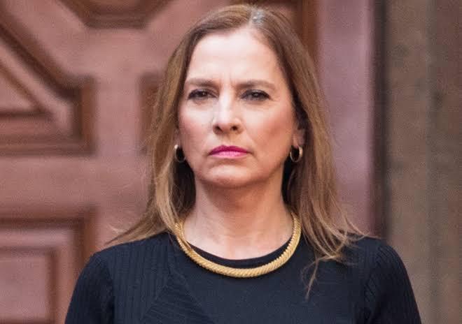 COMO MAMÁ LEONA DEFENDIENDO A SU CACHORRO, LA PRIMERA DAMA DE NUESTRO PAÍS, BEATRIZ GUTIÉRREZ MÜLLER, RECLAMA A TWITTER POR PERMITIR MENSAJES QUE DENIGRAN A LOS MENORES… SU HIJO EN ESTE CASO