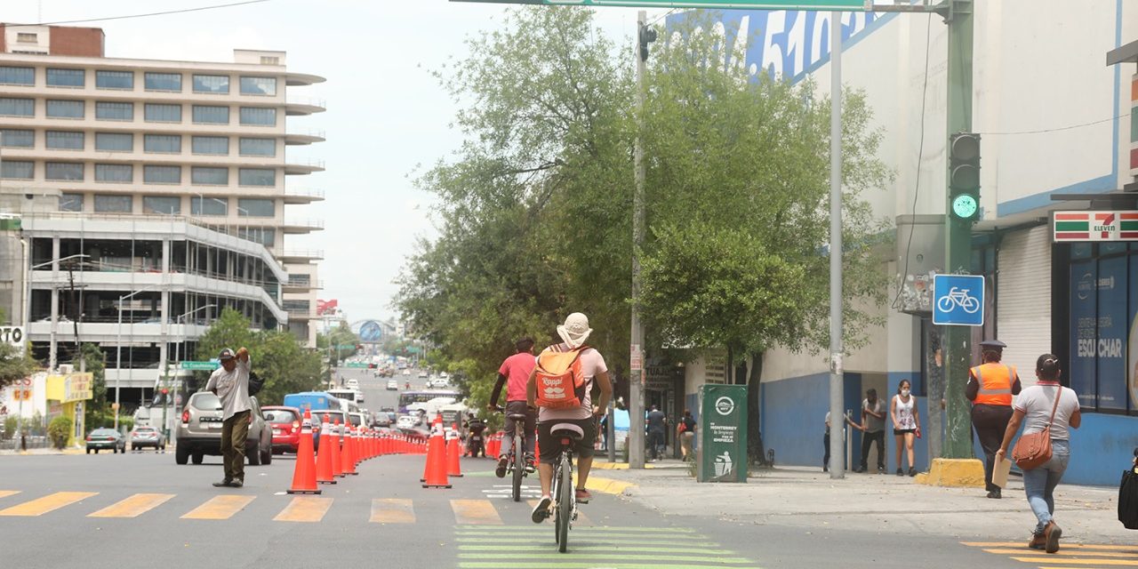 EVALÚAN PRUEBA DE URBANISMO TÁCTICO EN EL CENTRO DE #MONTERREY PARA LA INSTALACIÓN DE UNA CICLOVÍA