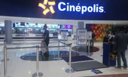 CON MEDIDAS ESTRICTAS, LOS CINES EN TORREON VOLVIERON A REANUDAR SUS ACTIVIDADES