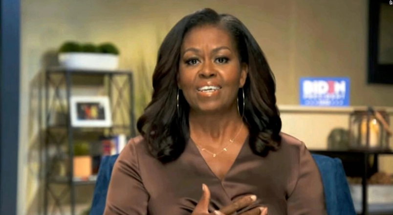 MICHELLE OBAMA, TRIUNFANDO COMO SIEMPRE EN SUS DISCURSOS , CRITICÓ Y ASEGURÓ QUE DONALD TRUMP NO ESTÁ A LA ALTURA DE LO QUE ESTADOS UNIDOS REQUIERE EN ESTOS MOMENTOS