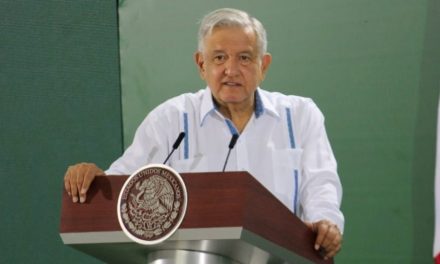 COMO DICE EL DICHO, “PERDONO PERO NUNCA OLVIDO”, AMLO SEÑALA QUE YA DEJÓ ATRÁS QUE CALDERON LE ROBARA LA PRESIDENCIA (AJÁ)