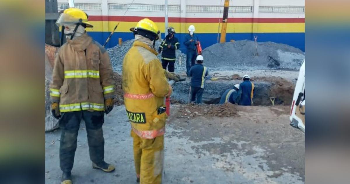 FUGA DE GAS CAUSA CIERRE DE AVENIDA BARRAGÁN