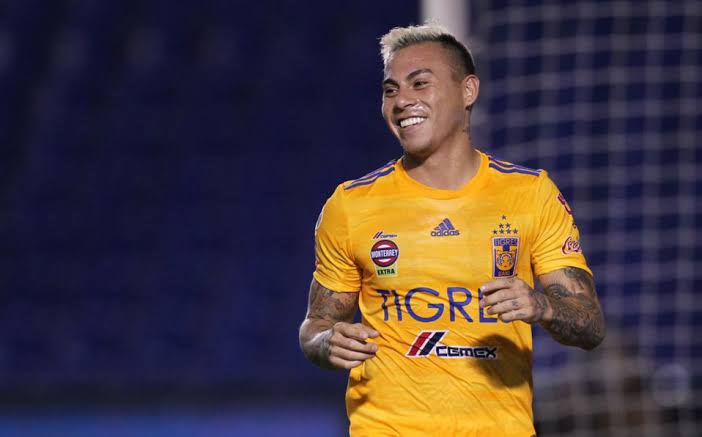 QUIERE EQUIPO BRASILEÑO A EDU VARGAS COMO SEA; OFRECEN A JUGADORAZO POR ATACANTE CHILENO