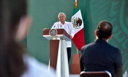 OTRA VEZ AMLO ATIENDE A LAS SUPLICAS DE OTROS ESTADOS; AHORA REVIVE PROYECTO DE LUZ