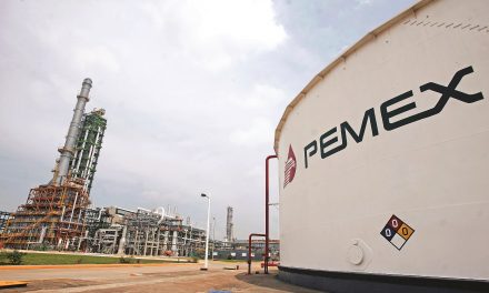 PEMEX SE ENCUENTRA EN CRISIS, NO HAY DINERO EN LAS ARCAS DEL ORO NEGRO MEXICANO