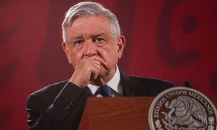 SIN COMENTARIOS AL RESPECTO. AMLO RECHAZA, OMITE Y EVITA HABLAR DE ANAYA