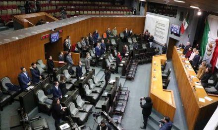 TODOS UNIDOS POR LA MISMA CAUSA; PESE A LAS VERGÜENZAS Y ARBITRARIEDADES DEL CONGRESO LOCAL, PIDEN UN TRATO DIGNO Y JUSTO PARA NUEVO LEÓN EN PRESUPUESTO QUE APROBARÁ LA CÁMARA DE DIPUTADOS