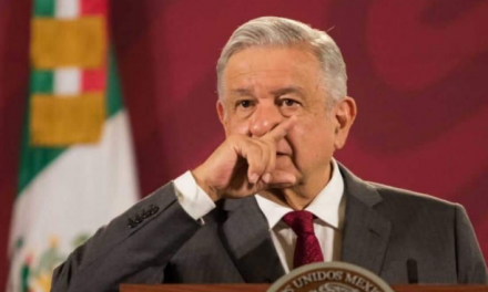 ‘‘QUE BROZO Y LORET NOS DIGAN: ¿QUIÉN POMPÓ?’’: ANDRÉS MANUEL LÓPEZ OBRADOR RESPONDE A LAS BURLAS Y CRÍTICAS DE LORET DE MOLA Y BROZO