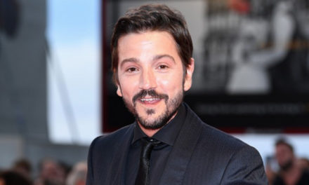 PRODUCTORES MEXICANOS EMPIEZAN A GANAR TERRENO EN NETFLIX. PREPARA DIEGO LUNA SU PROPIA SERIE MEXICANA QUE SERÁ ELABORADA Y DIRIGIDA POR ÉL MISMO