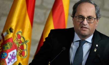 TRIBUNAL SUPREMO ESPAÑOL LE CORTA LA CABEZA AL PRESIDENTE CATALÁN TORRA, LO INHABILITAN DE SU CARGO