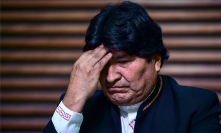 STRIKE PARA EVO MORALES, LO INHABILITAN PARA SER SENADOR EN SU PAÍS