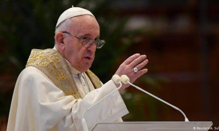 PAPA FRANCISCO, AFIRMA COVID-19 SE QUEDA CORTO ANTE LA “PLAGA” DEL CHISME