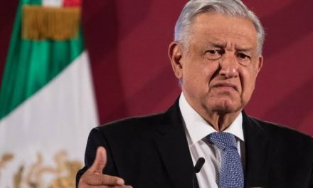 ACADÉMICOS Y PERIODISTAS ASEGURAN AMLO FOMENTA EL ODIO Y QUE LA LIBERTAD DE EXPRESIÓN NO SE DA COMO DEBE SER