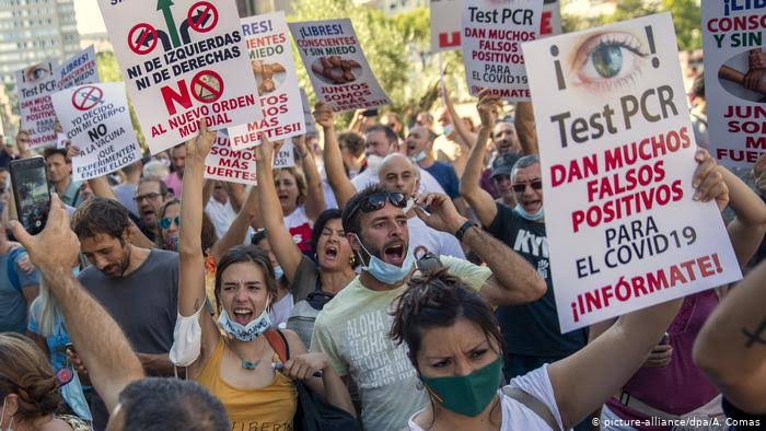 BERLÍN, PARIS Y AHORA MADRID PROTESTAN CONTRA REGLAS DE MOVILIDAD A CAUSA DE LA PANDEMIA