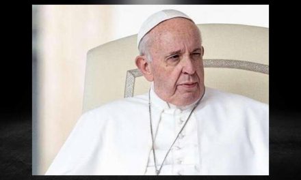 ‘’LA INCAPACIDAD DE TRABAJAR UNIDOS ENTRE NACIONES SE HIZO BASTANTE EVIDENTE CON LA CRISIS DEL COVID-19’’: PAPA FRANCISCO CONCLUYÓ QUE LAS ‘’TEORÍAS MÁGICAS’’ DEL CAPITALISMO HAN FRACASADO ROTUNDAMENTE