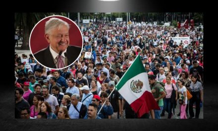 MIENTRAS AMLO DESATIENDE ESTADOS, COMO NUEVO LEÓN, SE ACABAN LOS RECURSOS PARA EL ESTADO Y CADA VEZ EL COVID VA ALZÁNDOSE MÁS