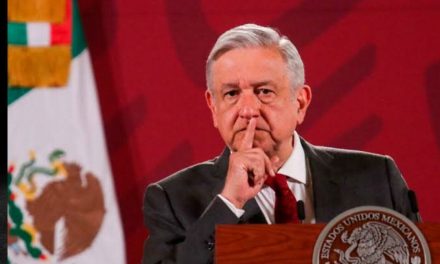 ENREDÓ TANTO PREGUNTA SOBRE LA CONSULTA LA SUPREMA CORTE, QUE NI EL QUE LA PIDIÓ (AMLO) LA ENTENDIÓ, PERO AÚN ASÍ, EL PRESI ANDA FESTIVO ¡VIVA MÉXICO!