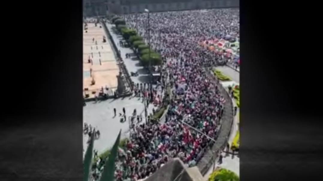 MARCHA FRENAAA OTRA VEZ CON RUMBO AL ZÓCALO, PARA CUMPLIRLE A LÓPEZ OBRADOR EL PRIMER REQUISITO PARA QUE SE VAYA, MÁS DE 100 MIL PERSONAS MARCHANDO EN SU CONTRA