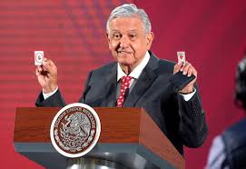 POR QUÉ SERÁ, AMLO HACE ESCALA EN NUESTRO ESTADO Y PIDE SALIR POR LOS HANGARES