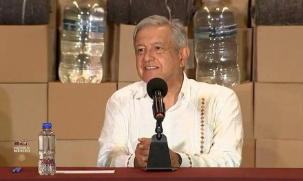 LE ‘INUNDAN’ CRITICAS A LÓPEZ OBRADOR POR CITAR A BIBLIA Y JUSTIFICARSE CON ESO EL POR QUÉ NO HA VISITADO LAS COMUNIDADES AFECTADAS PERSONALMENTE