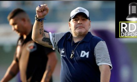 MARADONA SIGUE SEDADO; QUEREMOS PENSAR QUE ES POR LA RECIENTE OPERACIÓN