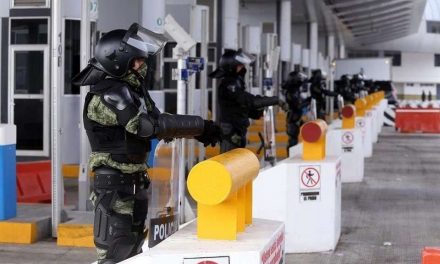 LA GUARDIA NACIONAL RESGUARDARÁ CASETAS PARA EVITAR MANIFESTANTES “LAS TOMEN” Y QUE REINE LA IMPUNIDAD EN LAS ZONAS DE PEAJE ¡NO HAY LANA Y AQUÍ SE LA QUIEREN QUEDAR LOS QUE PROTESTAN!